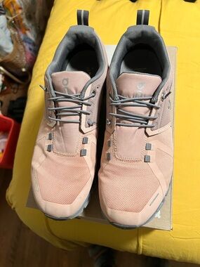 Cloud 5 Waterproof. Rose/Fossil color